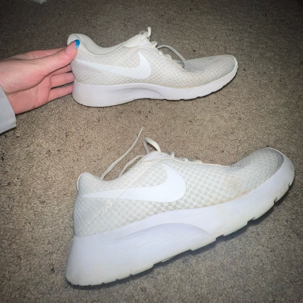 White Nike shoes womens size 8